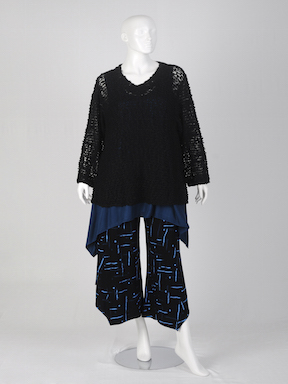 1263 Popcorn sweater  1246 Swing Tank (solid navy)  3060 Ar pant (motif diamond)